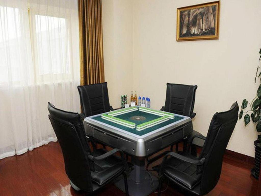 Beijing Guizhou Hotel Bagian luar foto