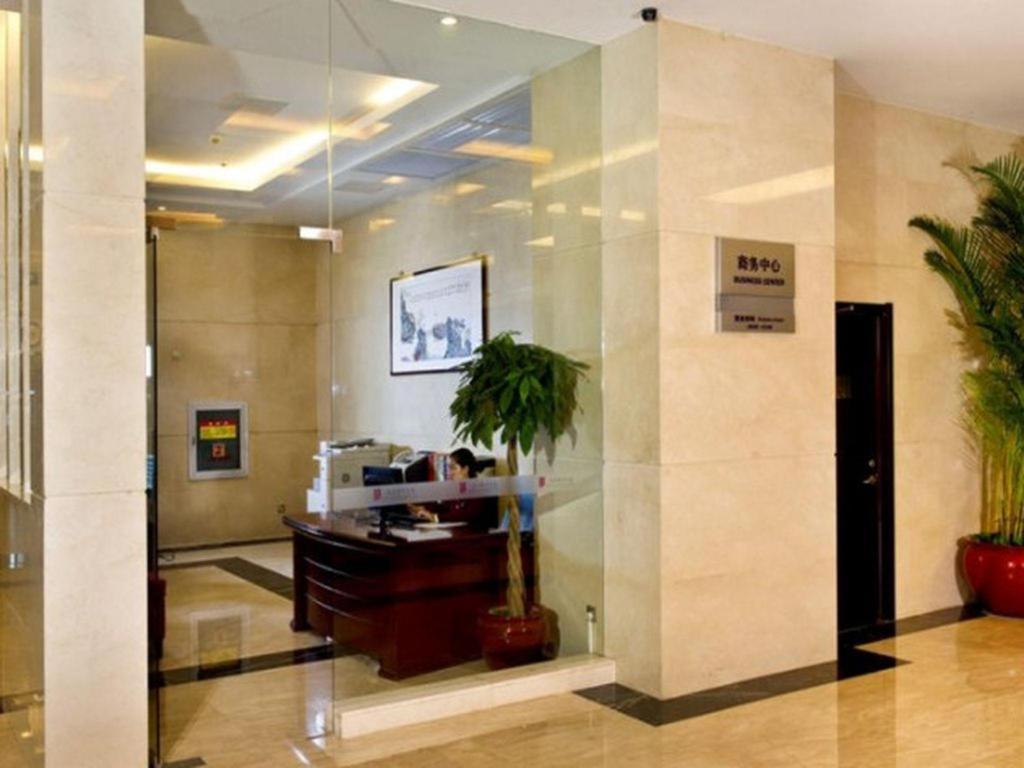 Beijing Guizhou Hotel Bagian luar foto