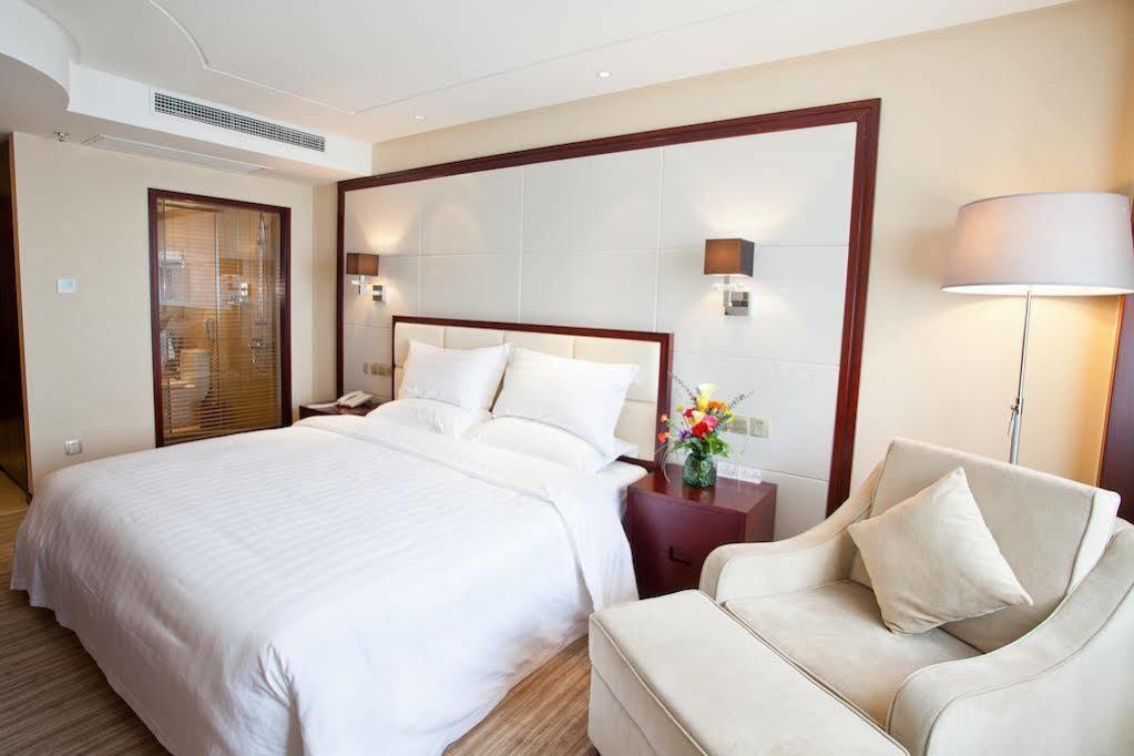 Beijing Guizhou Hotel Bagian luar foto